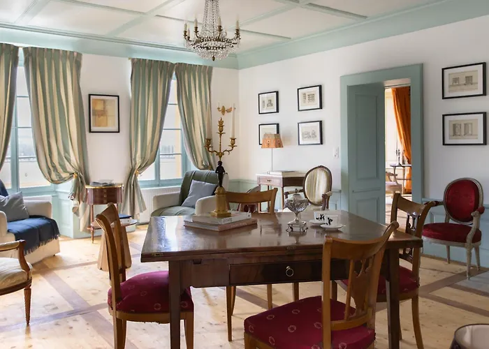 Apartamento Chateau De Marnand - Louis Xvi